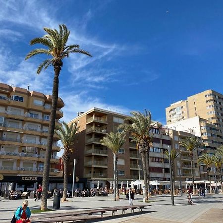 Modern 2 Bedroom Apartment In The Center Of Torrevieja Eksteriør bilde